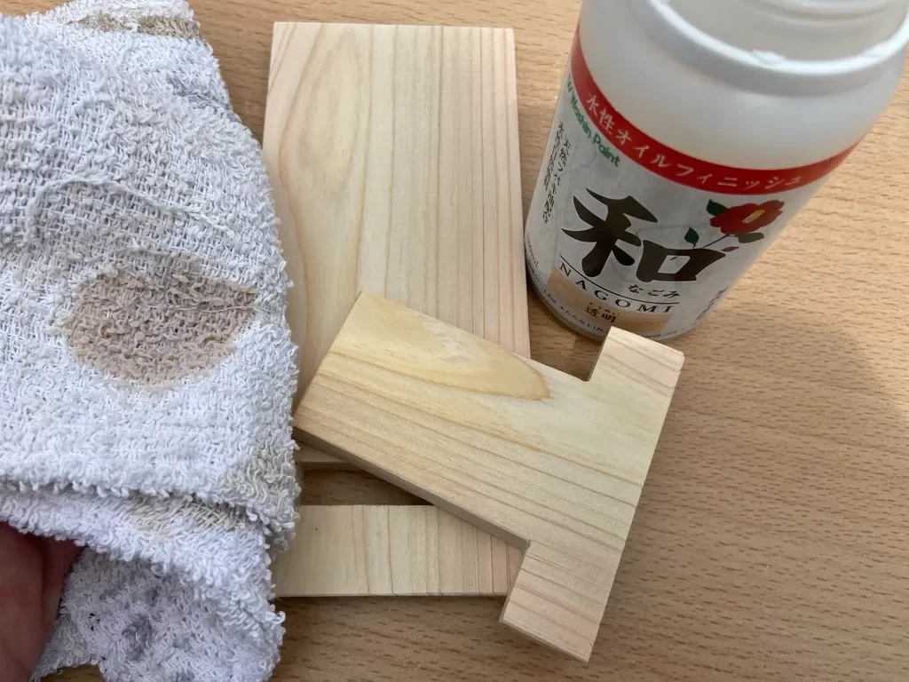 木工DIY スマホスタンド　塗装